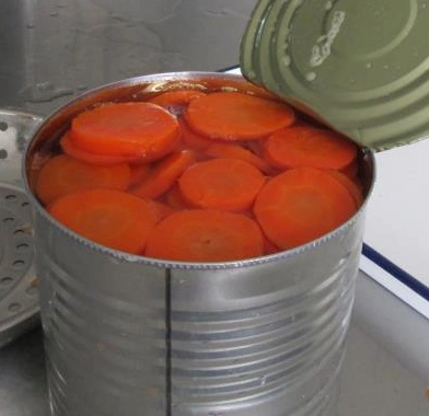 Karottenscheiben in Dosen mit bester Qualität